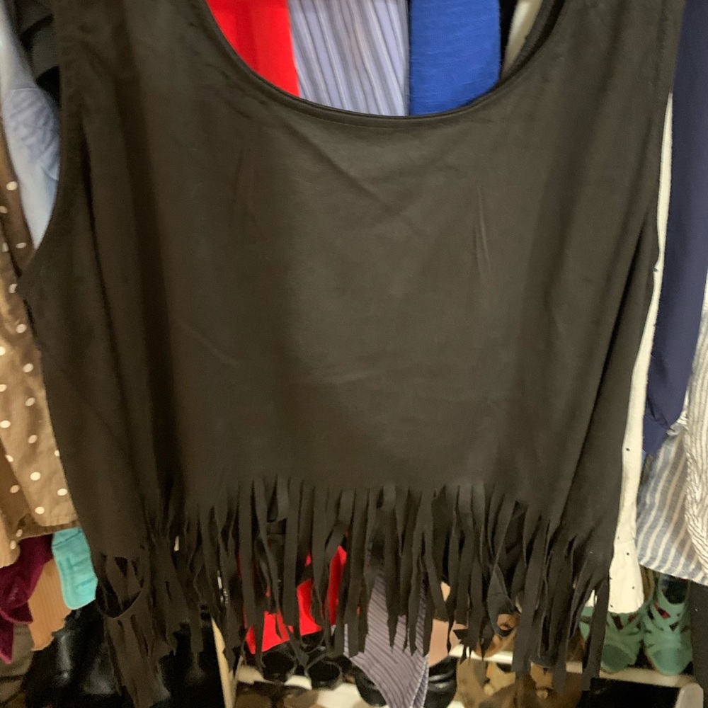 Black crop top